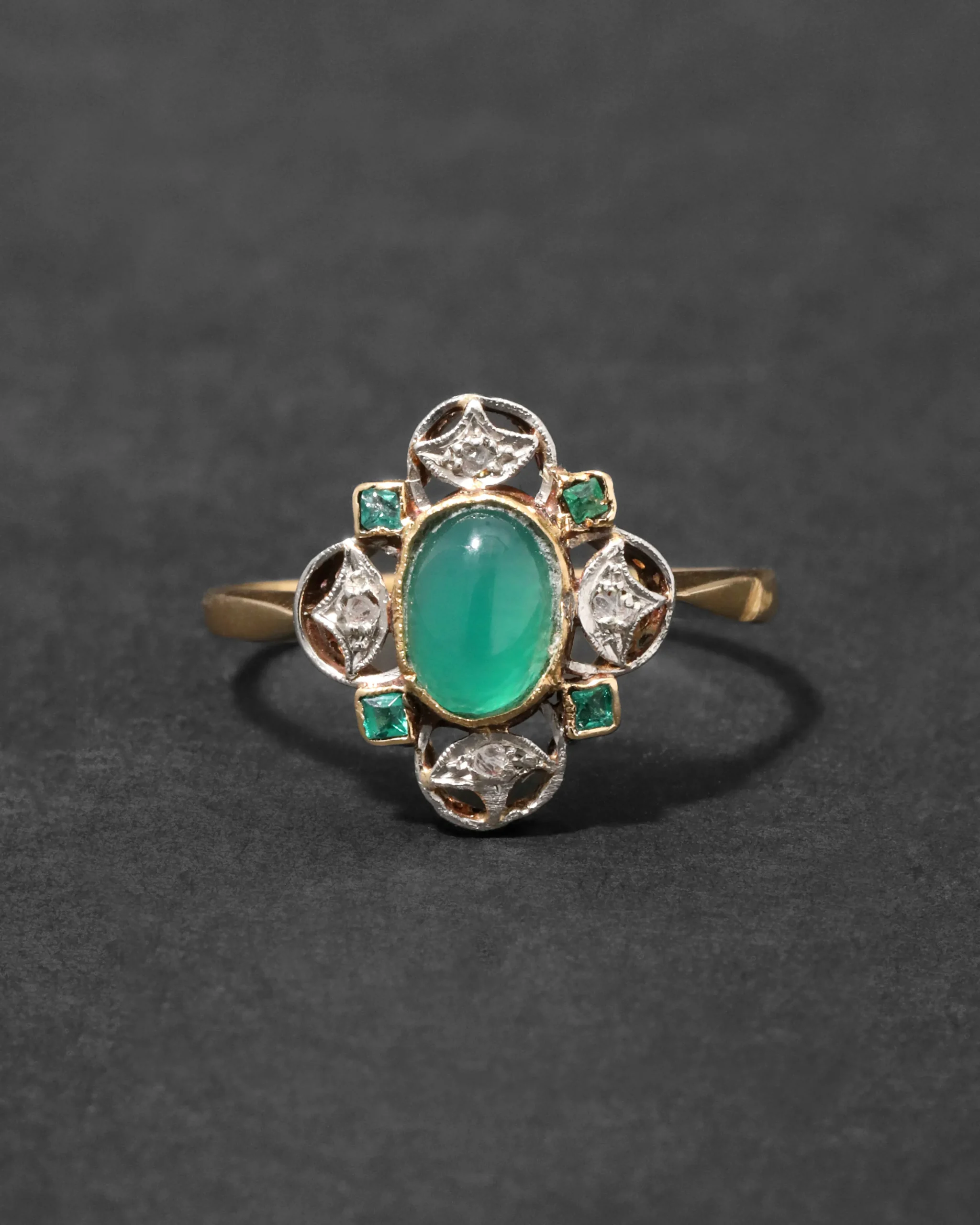 Antique Early 1900s 14k Gold with Emerald & Diamond Abstract Floral Design Ring