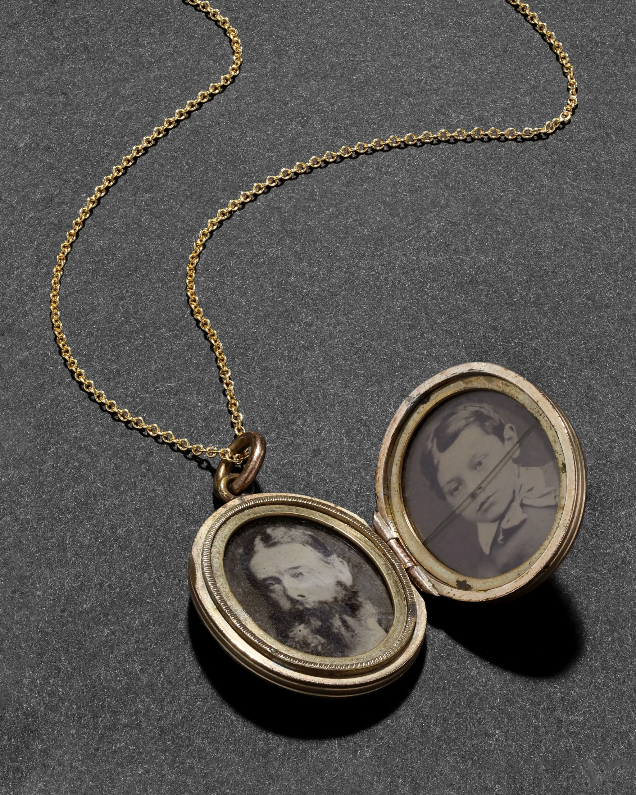 Antique Victorian 1800s 14k Gold Fill Hand Etched Locket Necklace