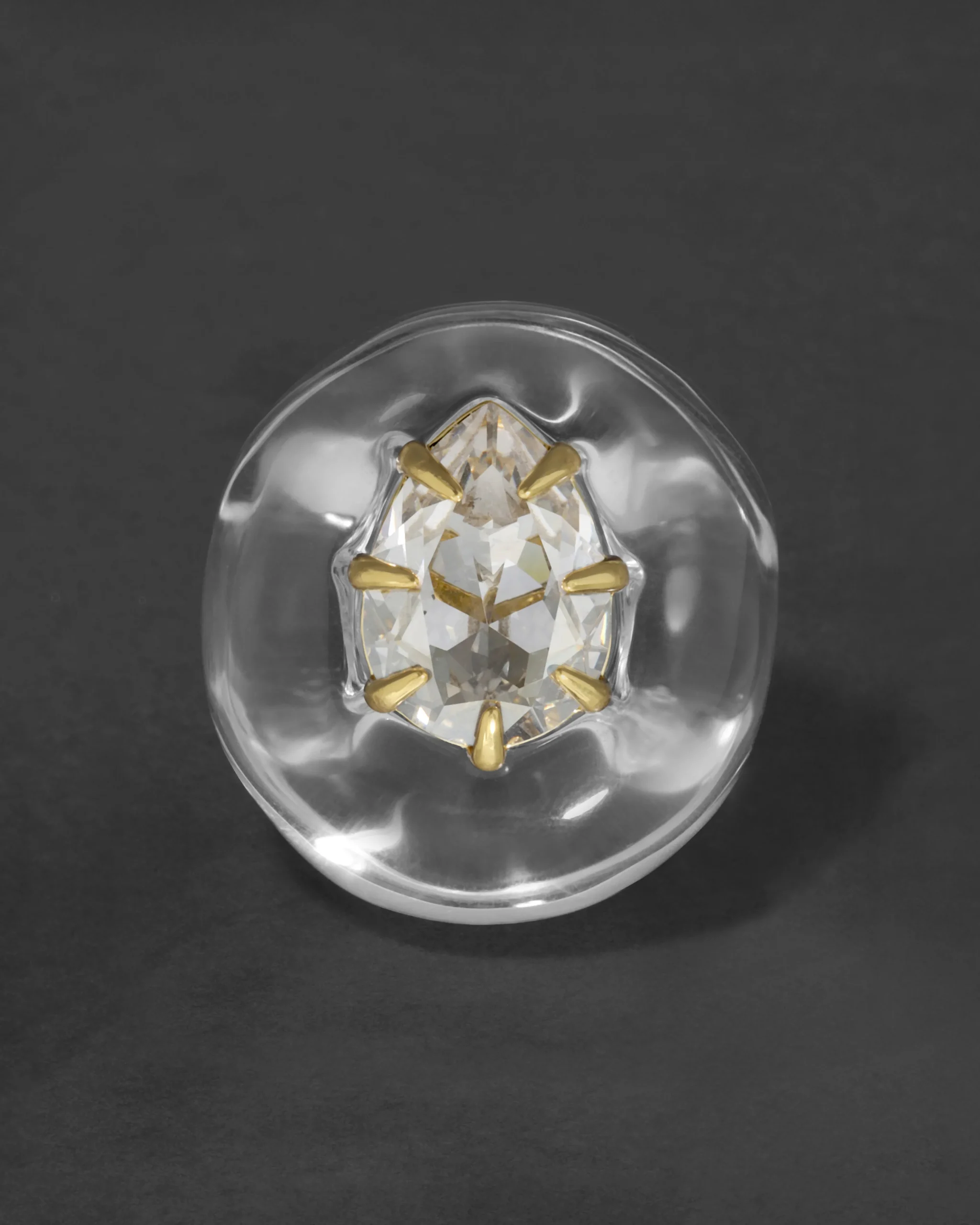 Bonbon Crystal Teardrop Lucite Ring- Clear