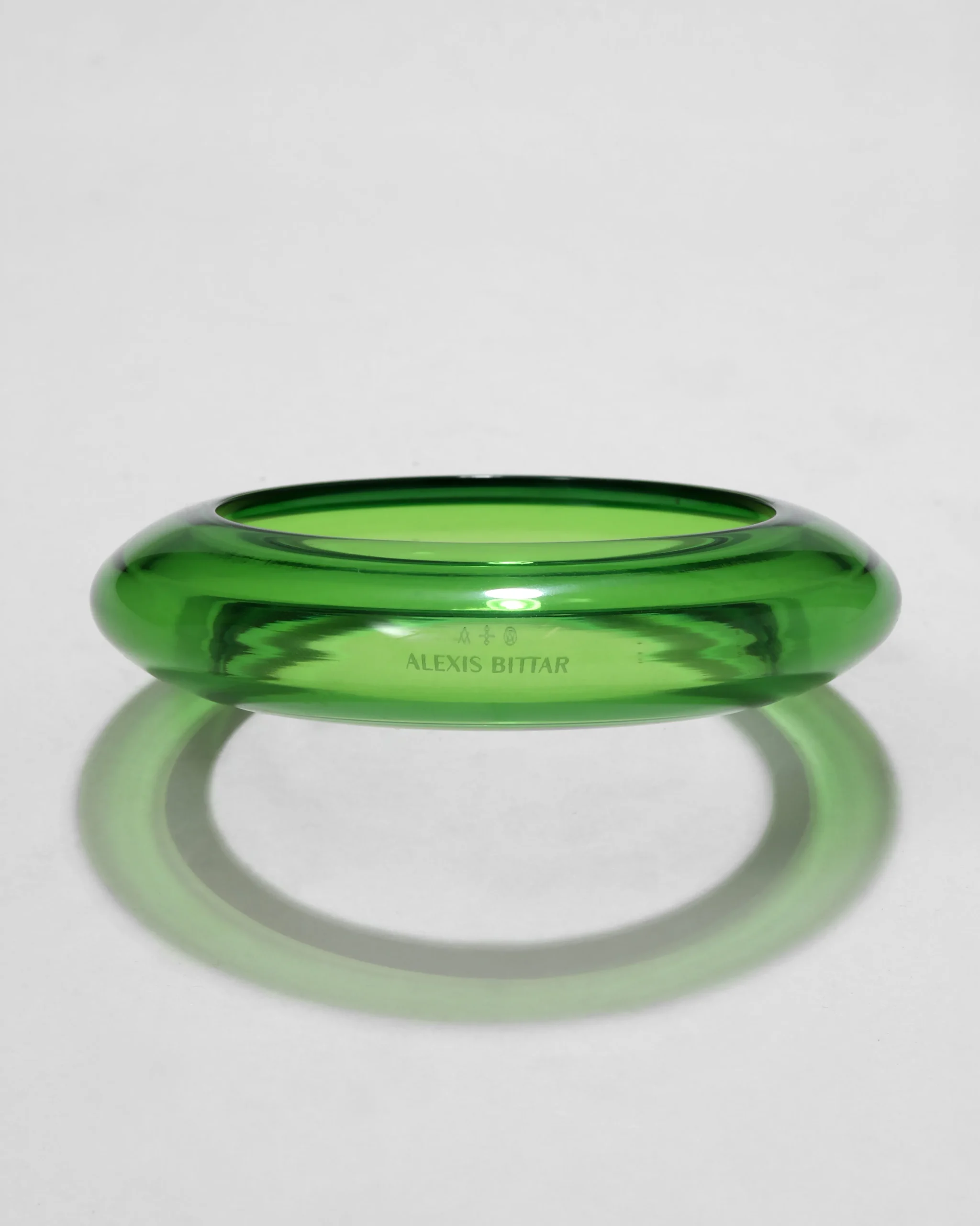 Bonbon Lucite Saucer Bangle Bracelet- Basil