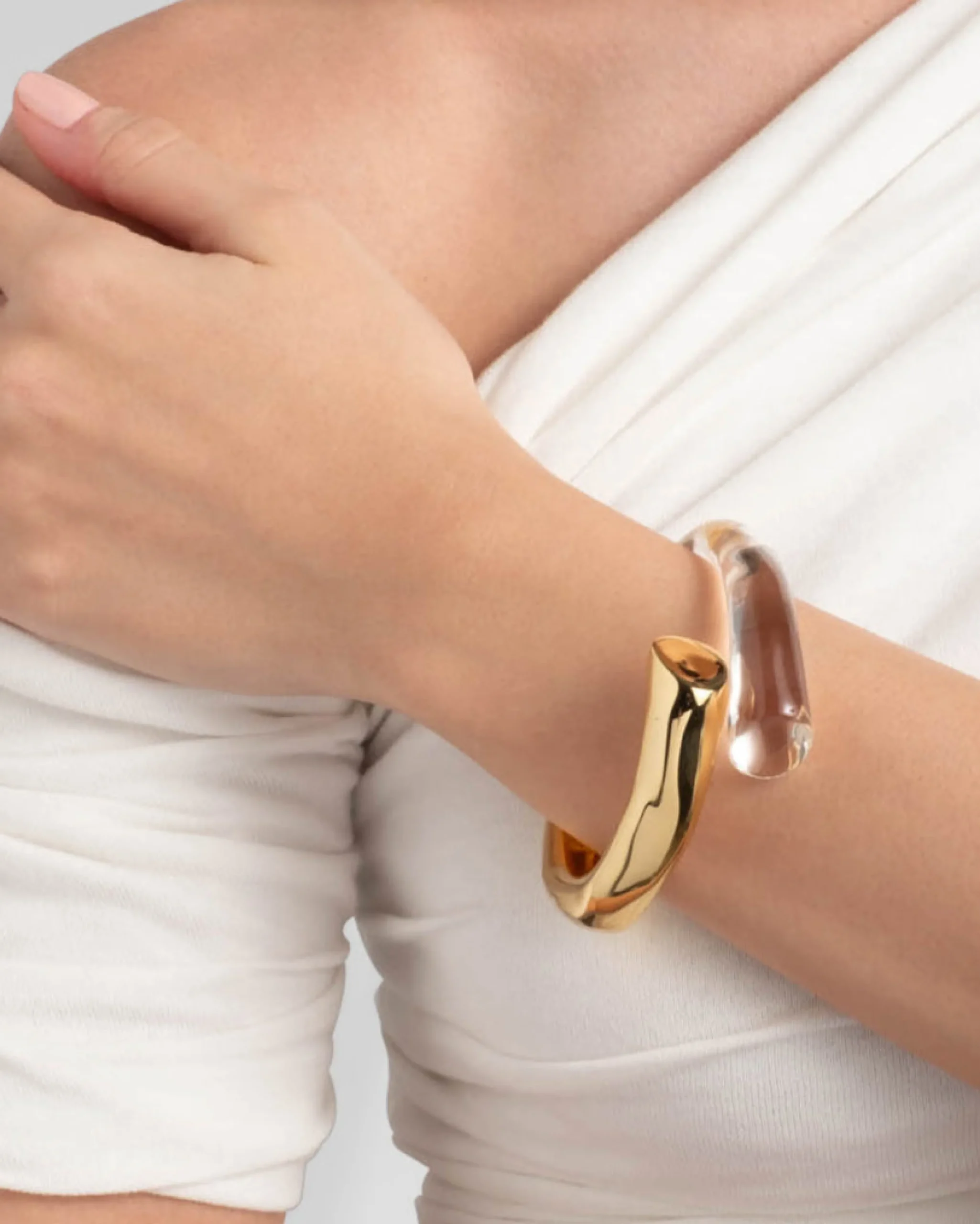 Liquid Lucite Bypass Hinge Bracelet- Clear