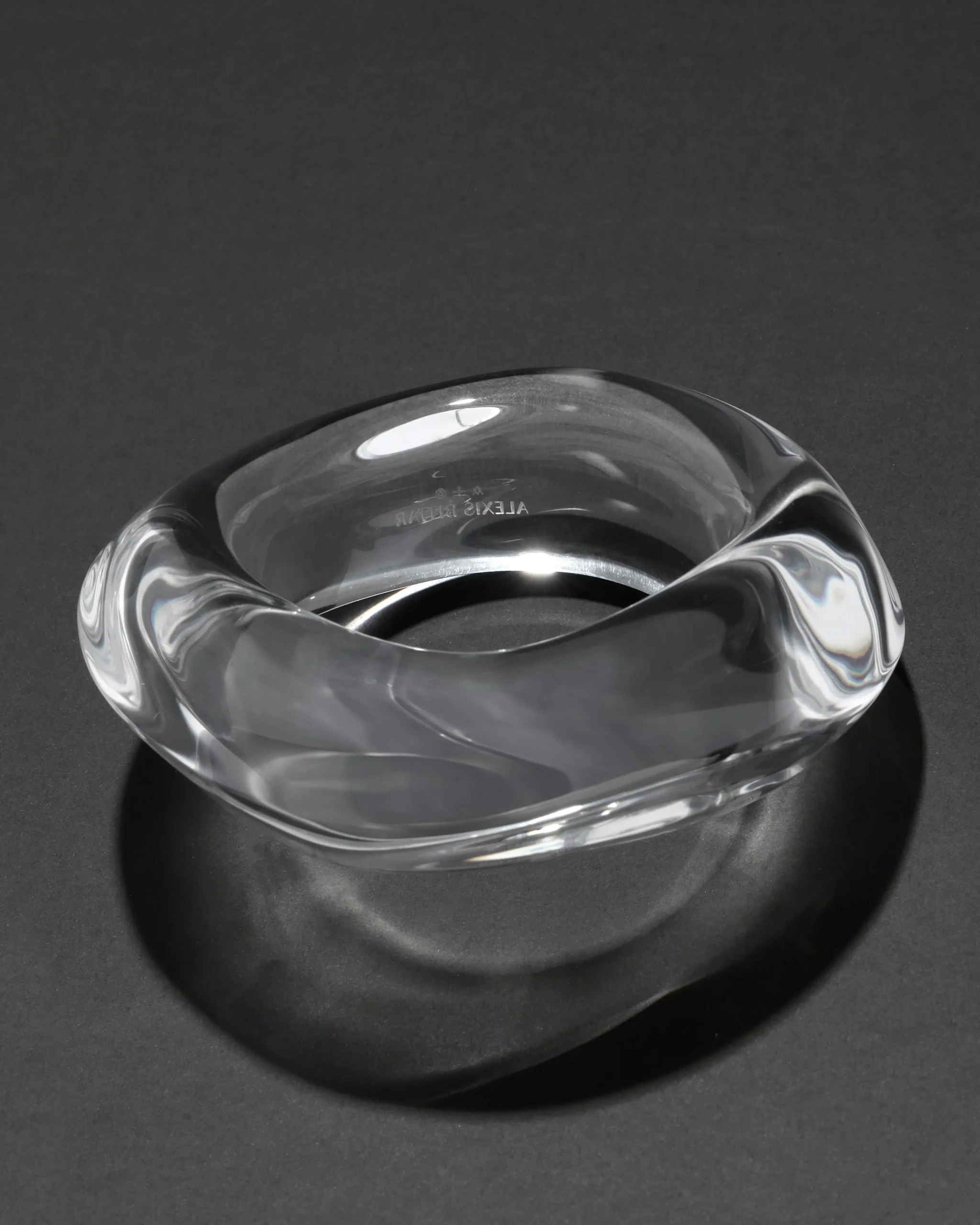 Liquid Lucite Wavy Bangle Bracelet