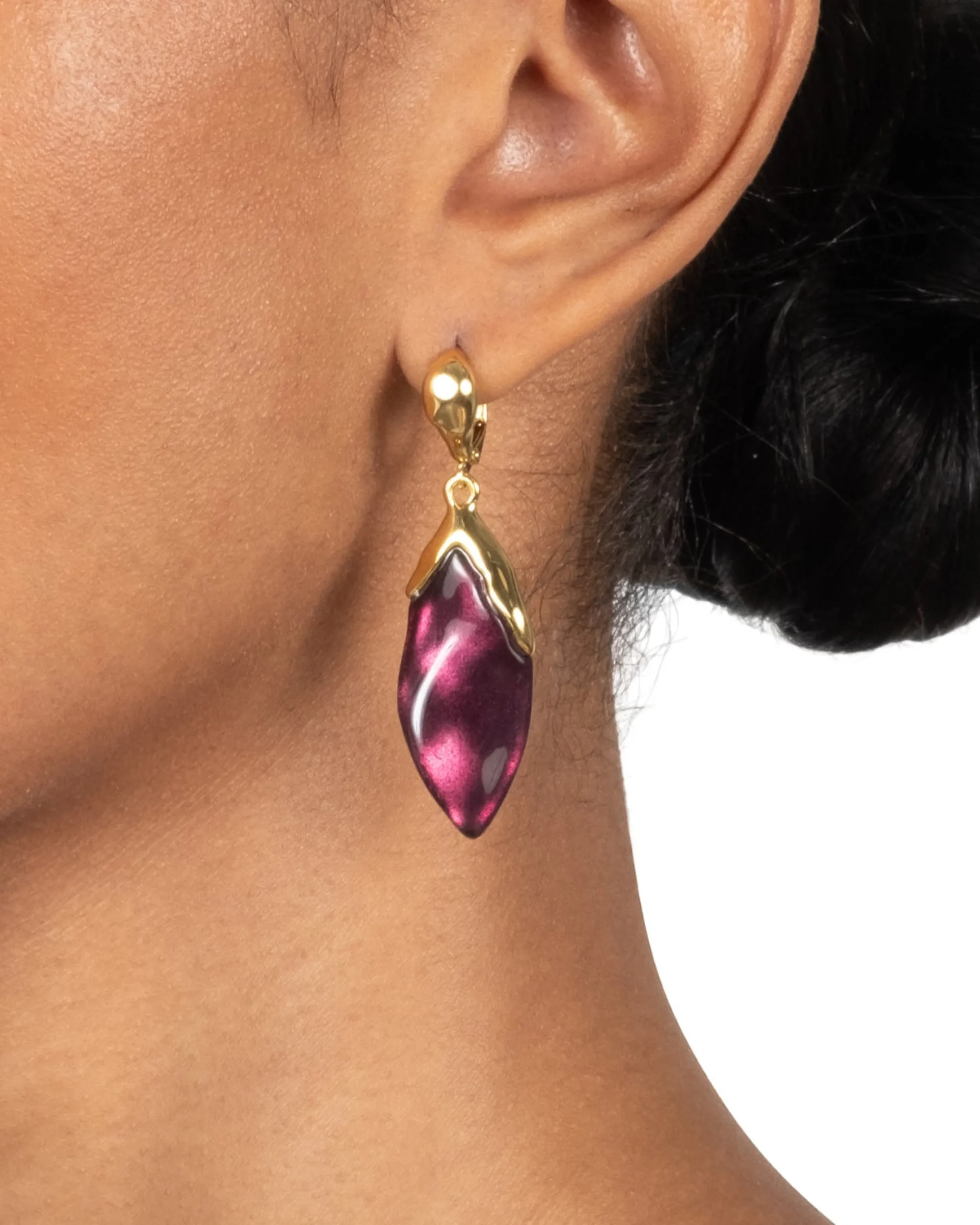 Lucite Petal Leverback Earring- Black Cherry