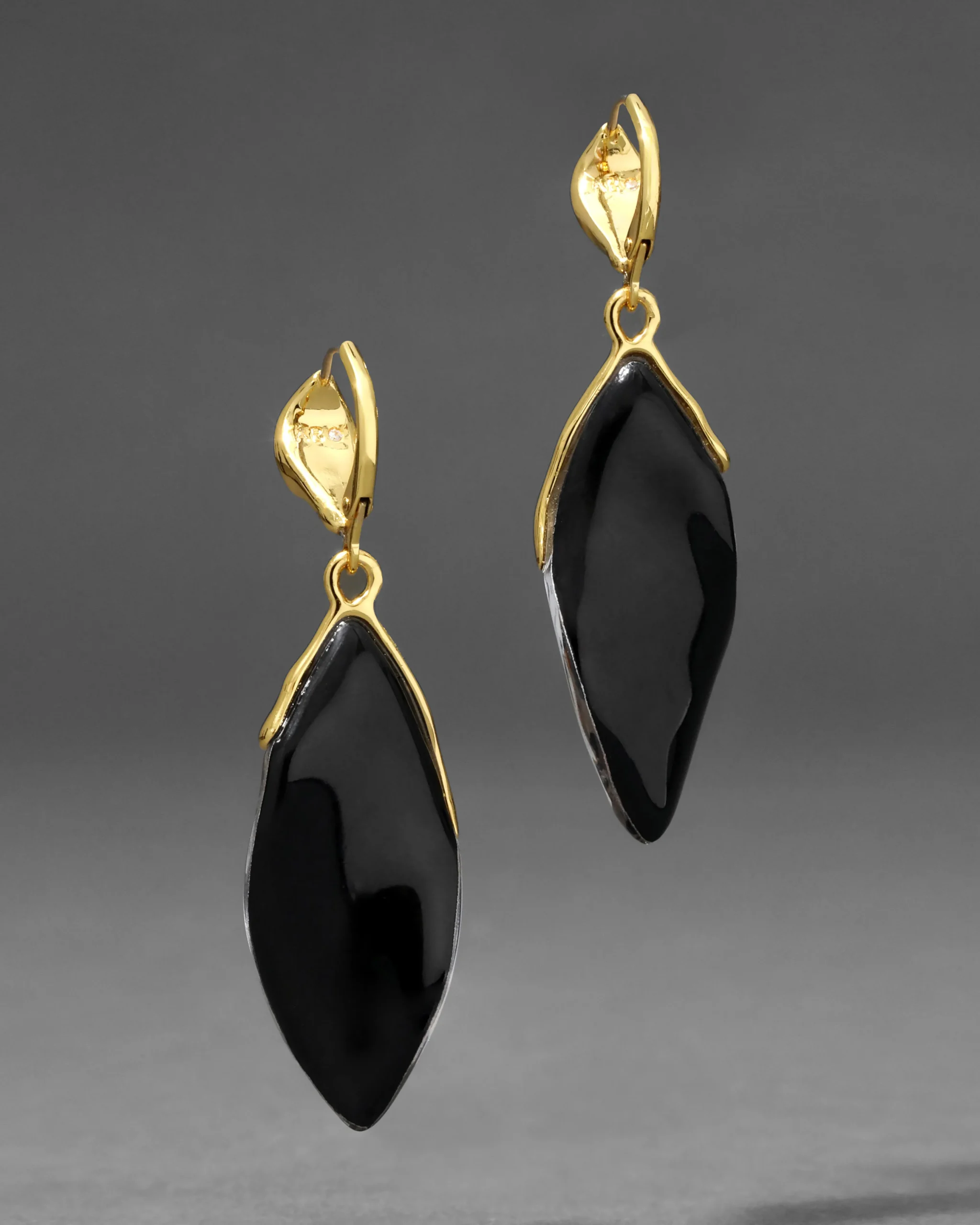 Lucite Petal Leverback Earring- Leopard