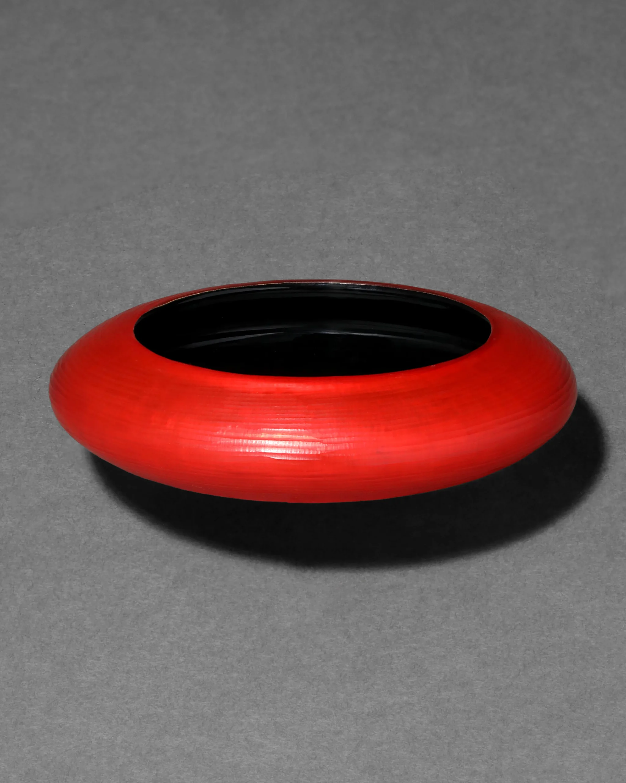 Lucite Saucer Bangle Bracelet- Lipstick Red