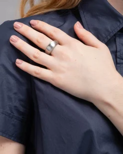 Lucite Tapered Ring- Silver