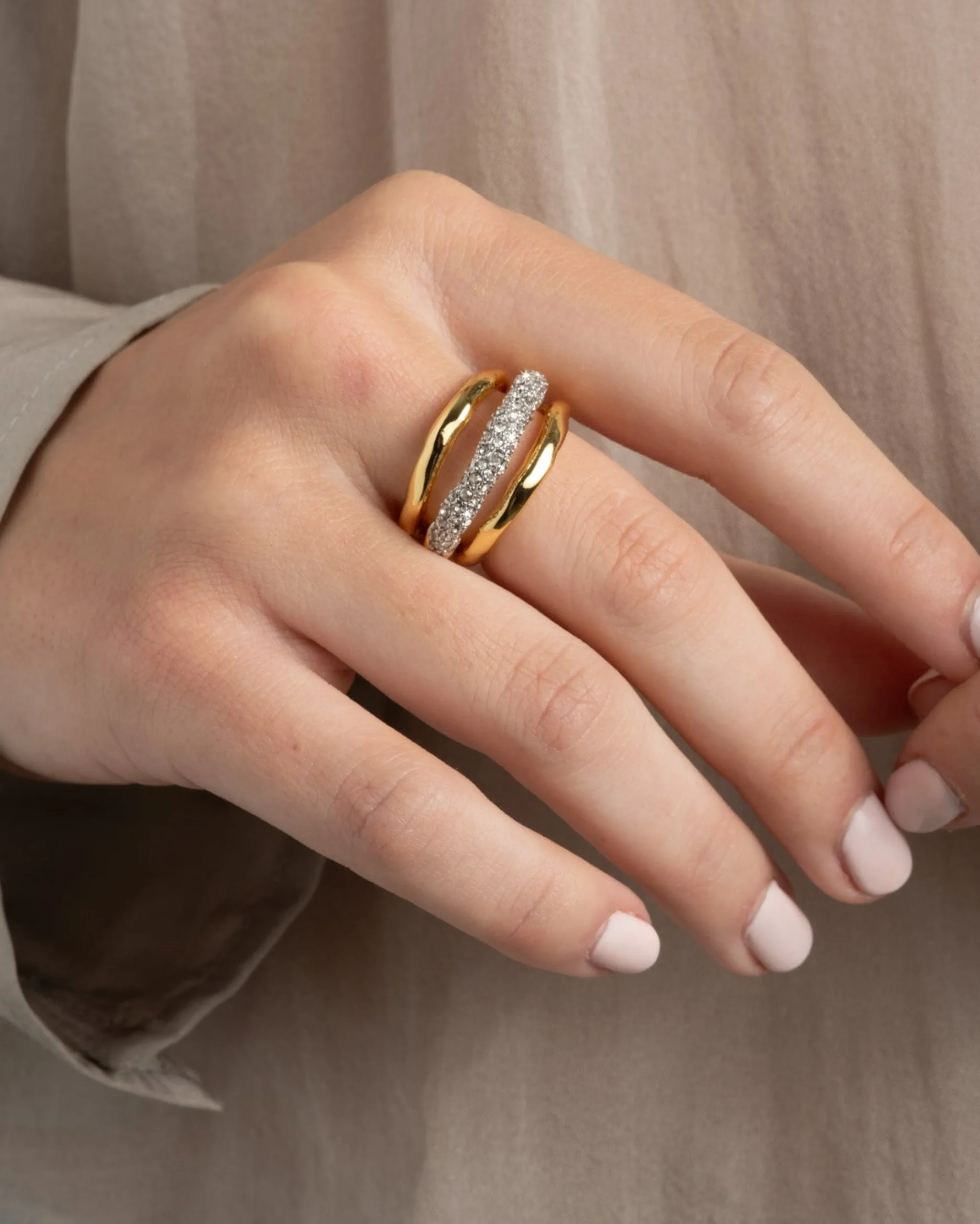 Solanales Crystal Orbiting Ring- Gold