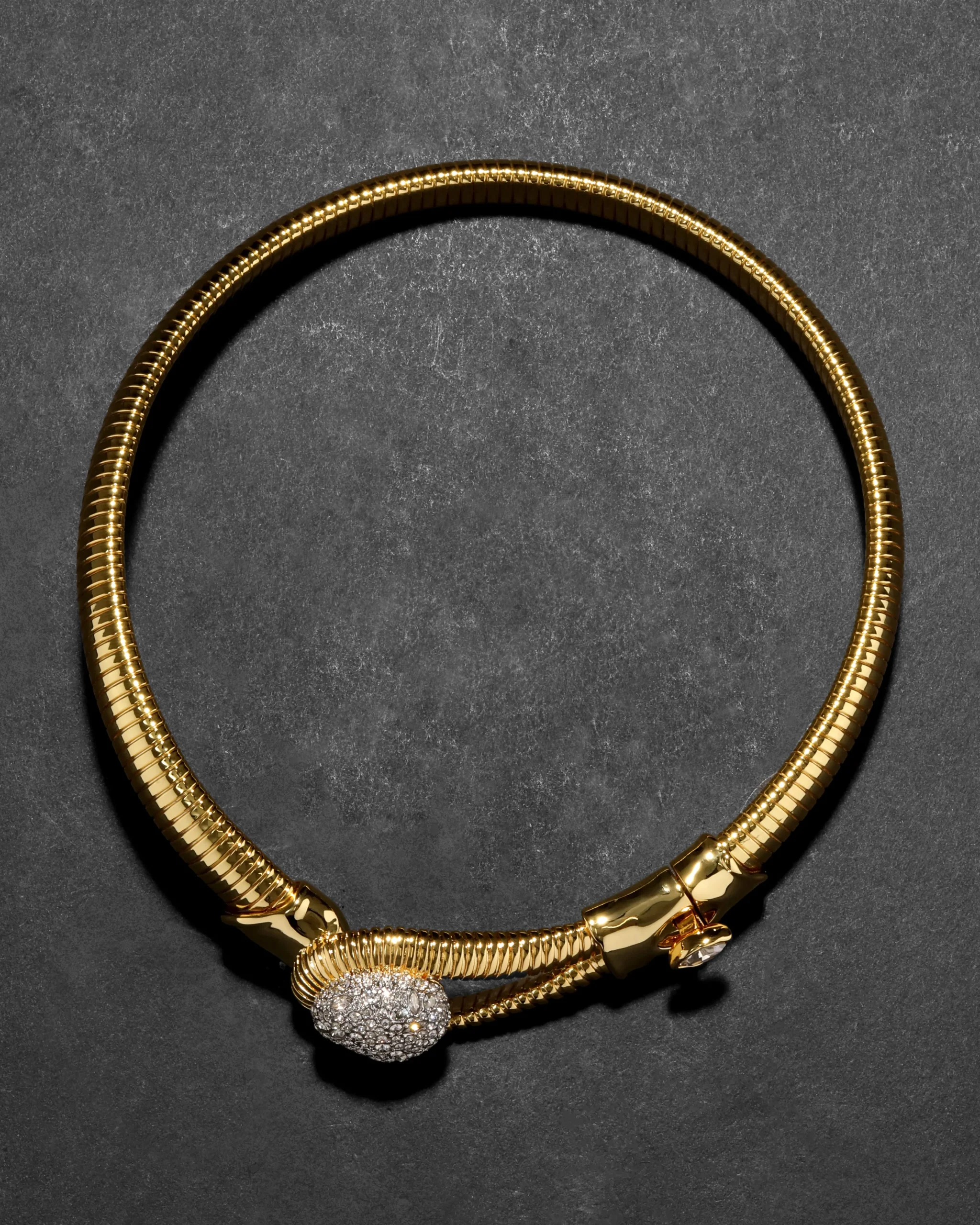 Solanales Crystal Pebble Collar Necklace