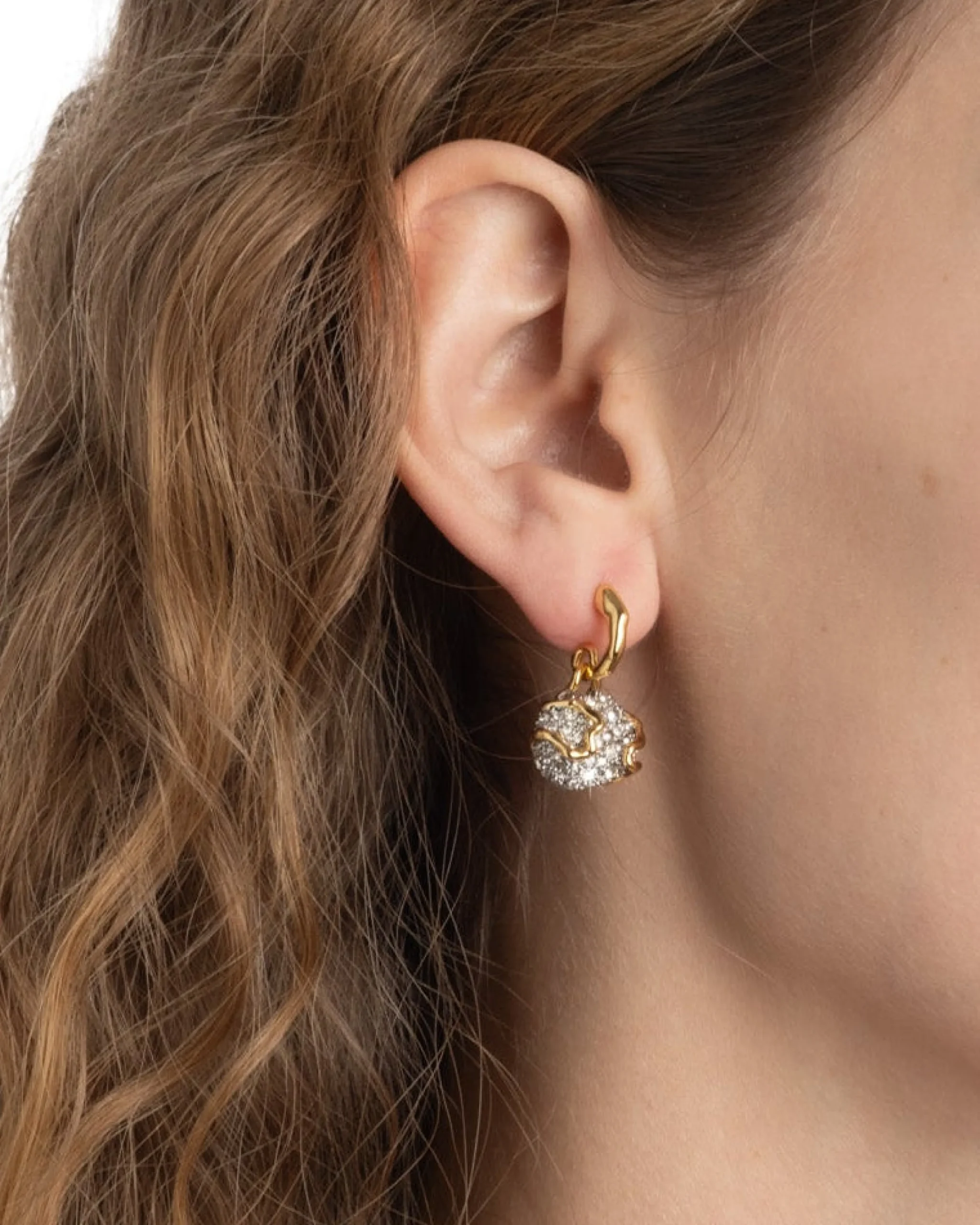 Solanales Crystal Petite Pebble Hoop Earring