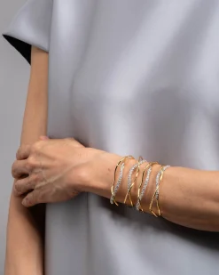 Solanales Gold Crystal Intertwined Cuff Bracelet