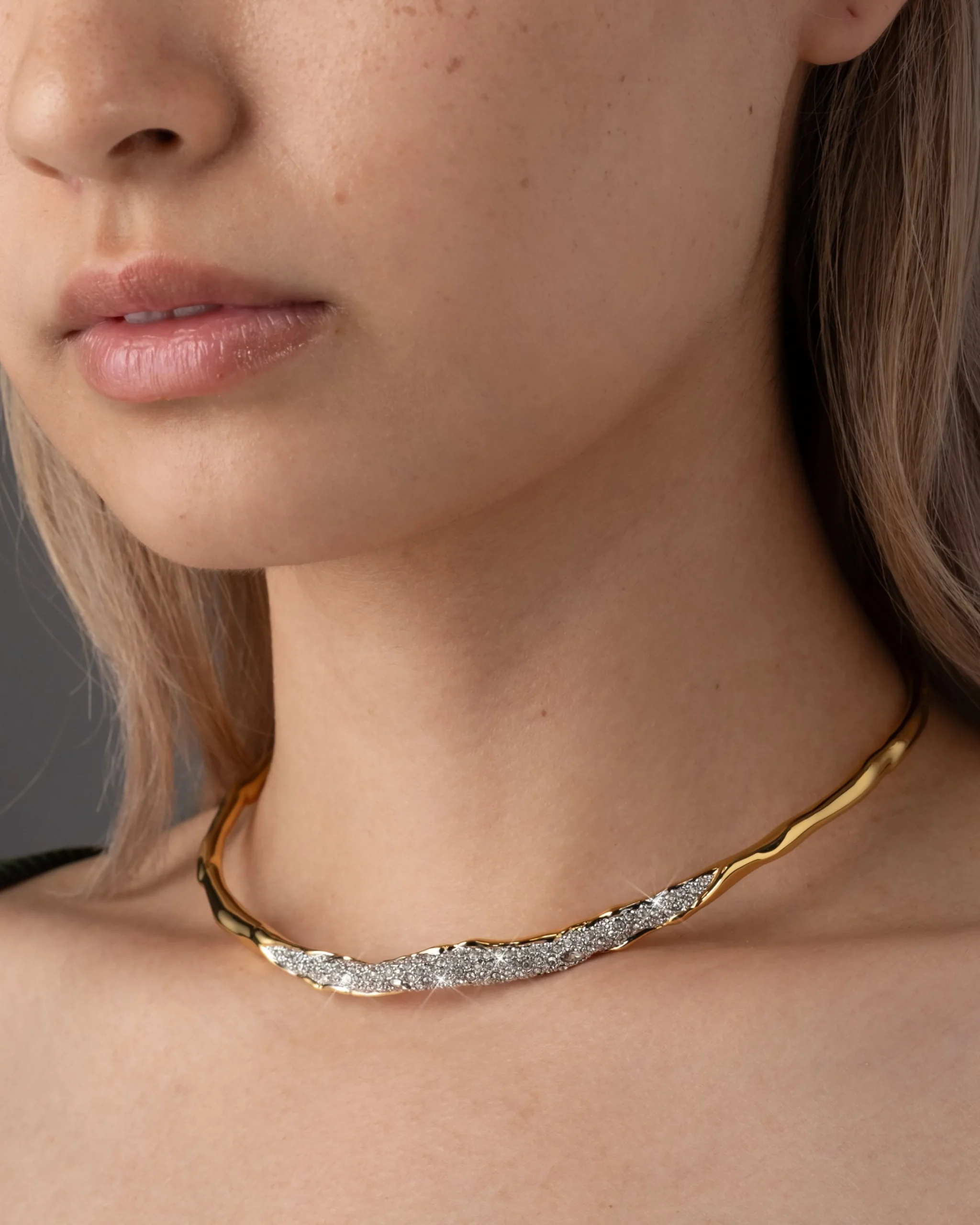 Solanales Gold Crystal Skinny Collar