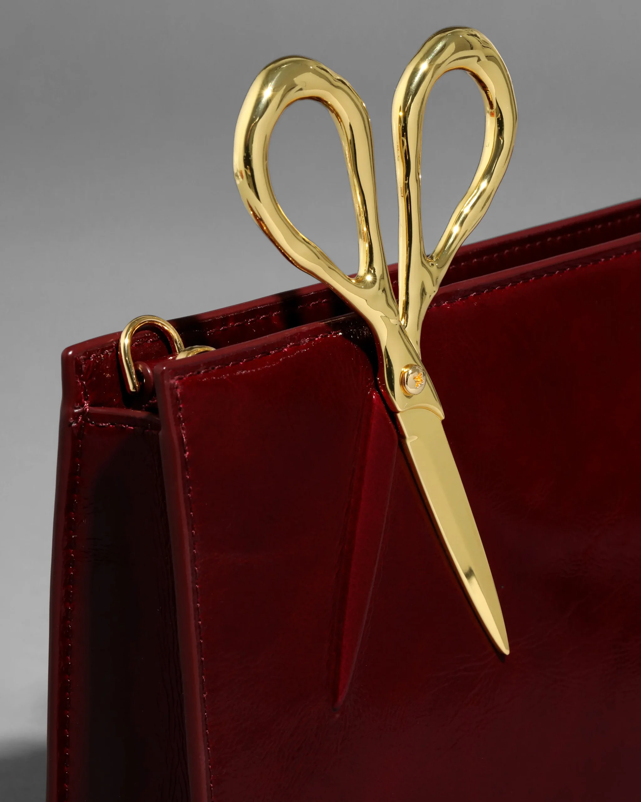 The Petit Scissor Clutch- Merlot