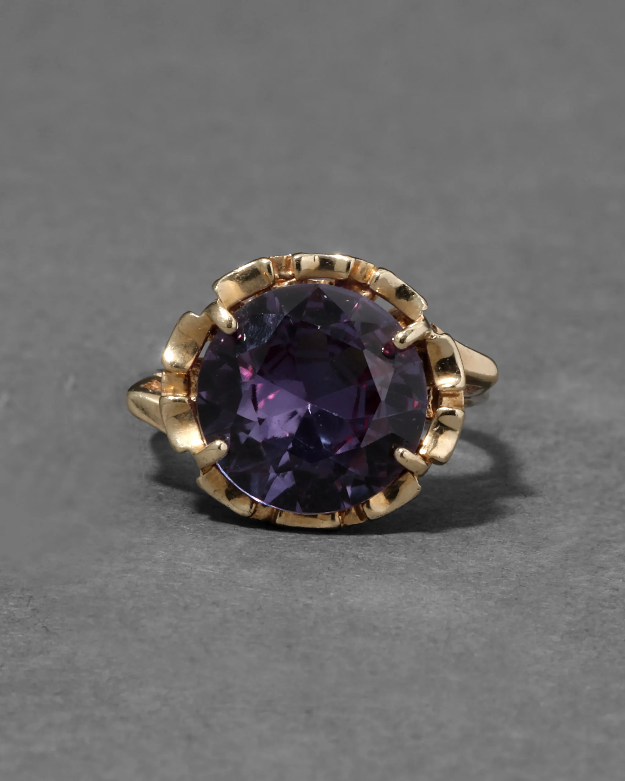 Vintage 1970s 10k Gold & Alexandrite Brutalist Ring