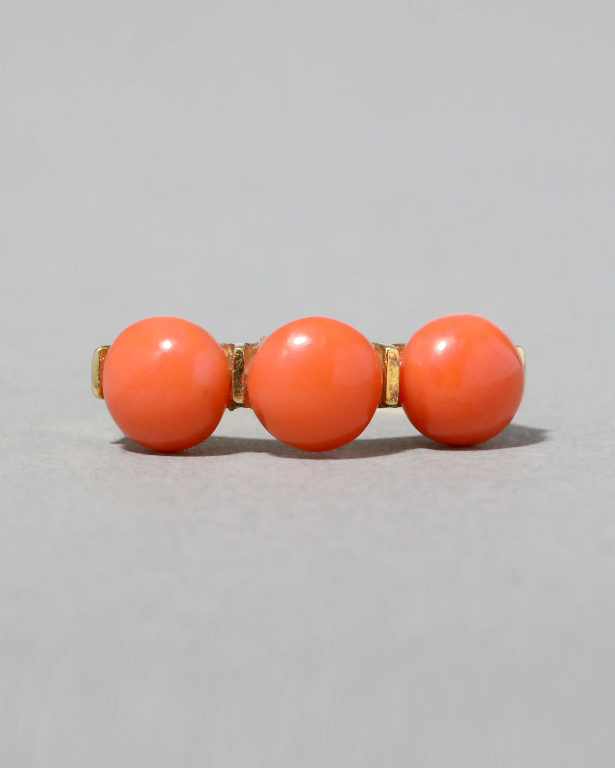 Vintage 1960s 10k Gold with Coral Cabachon Trio Ring