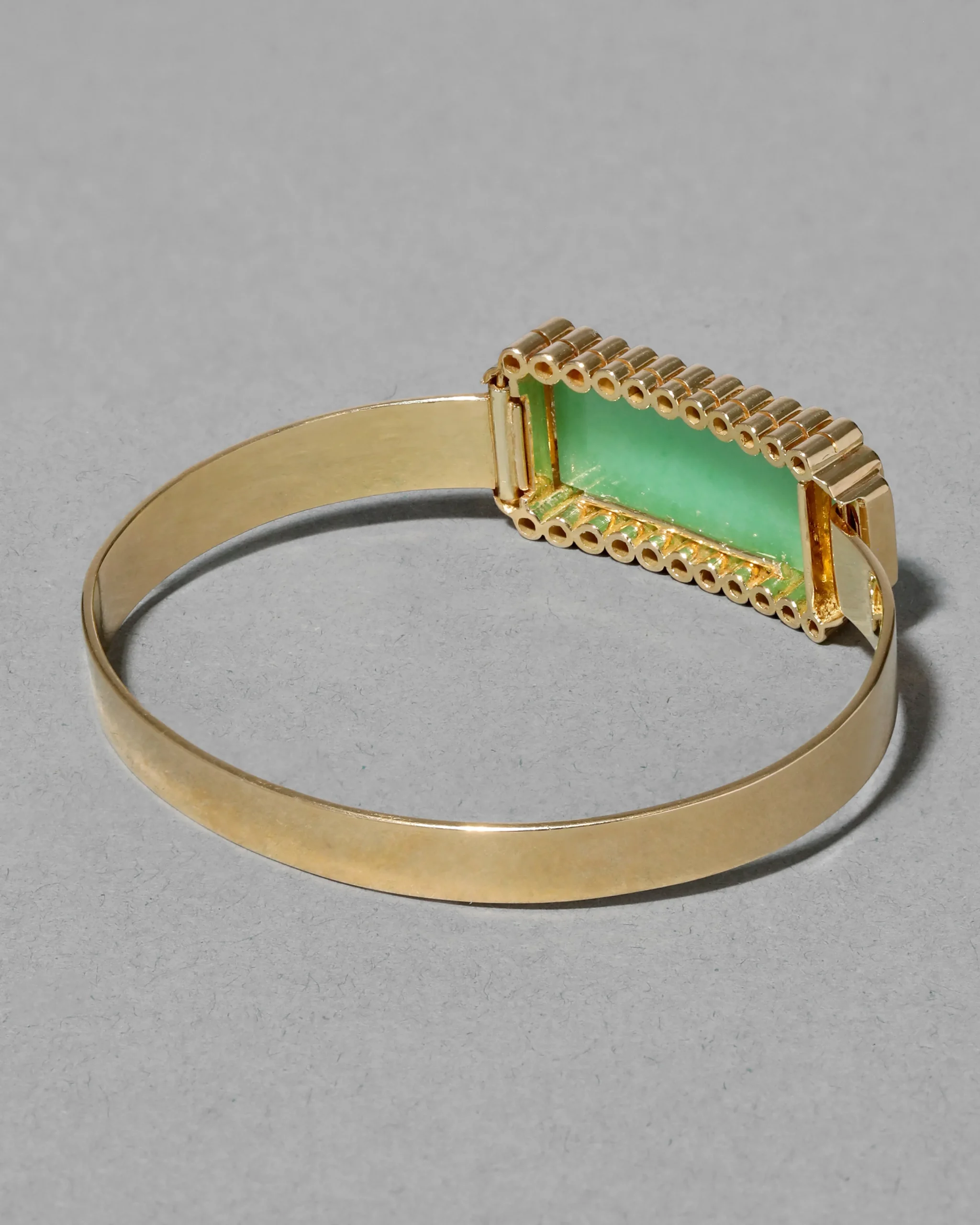 Vintage 1970s 18k Gold with Diamond Framed Chrysoprase Modernist Hinge Bracelet