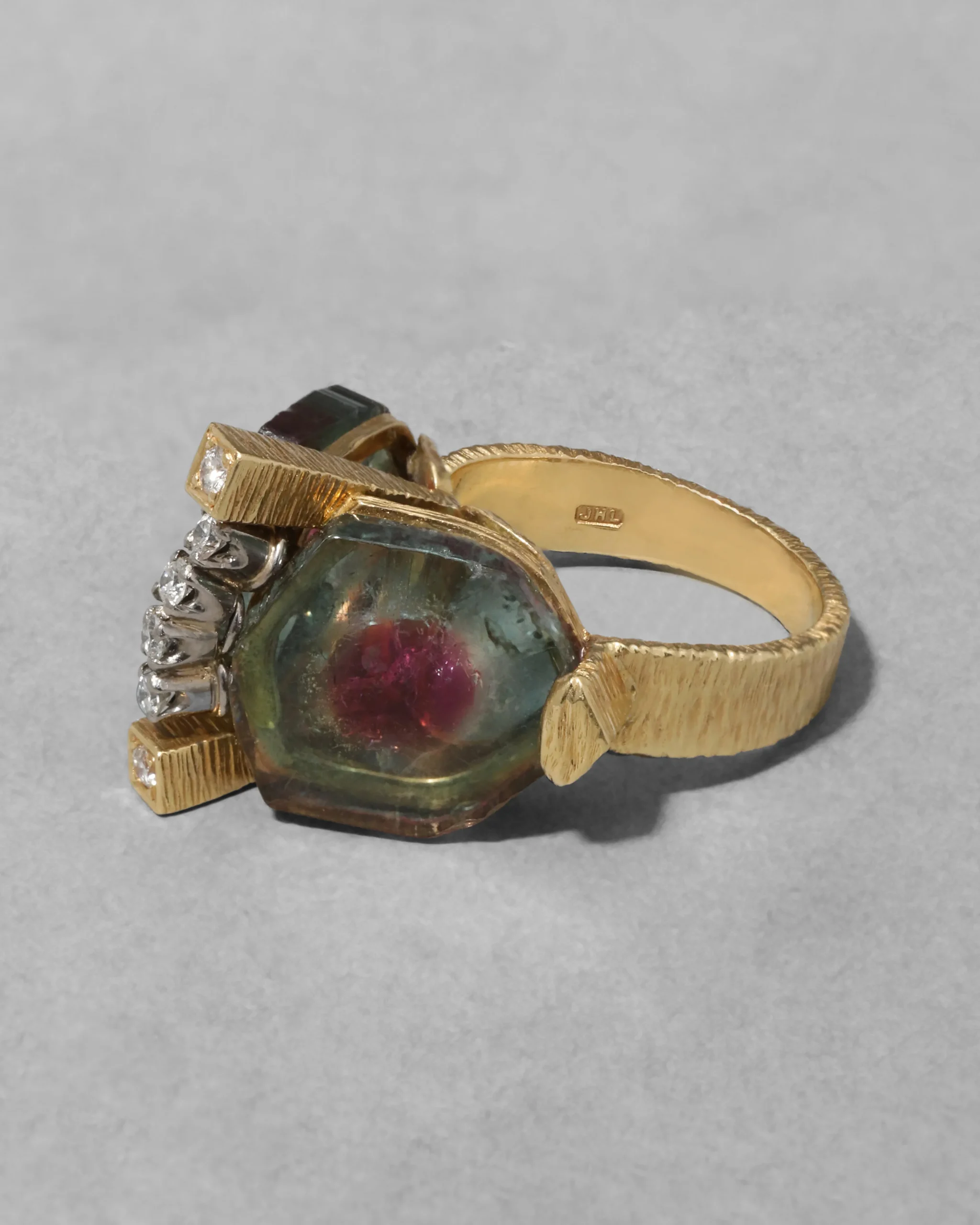 Vintage 1970s 18k Gold with Watermelon Tourmaline & Diamond Brutalist RIng
